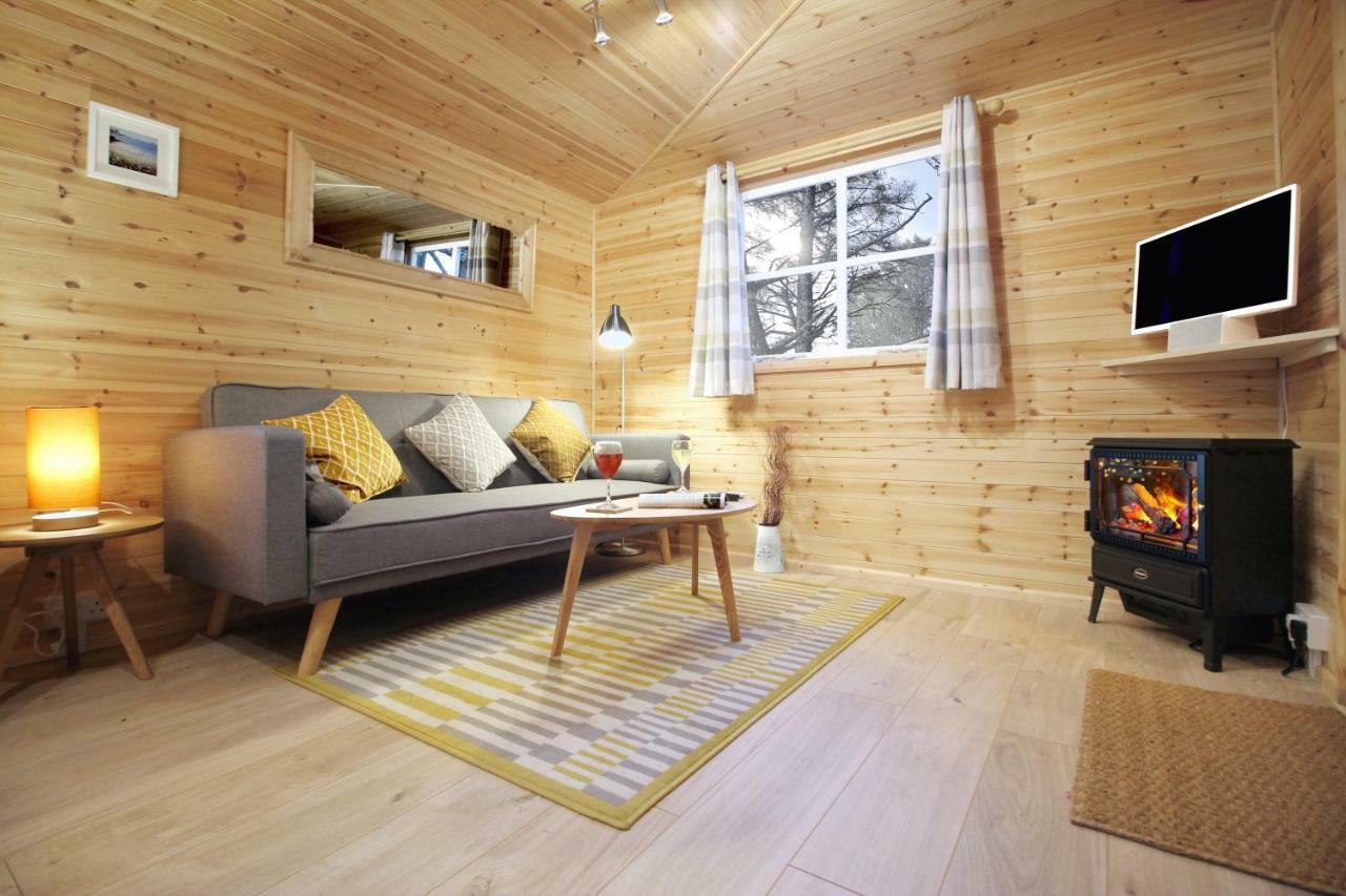 Scandi Cabin On A Hill, With Stunning Panoramic Views Ludgvan Εξωτερικό φωτογραφία